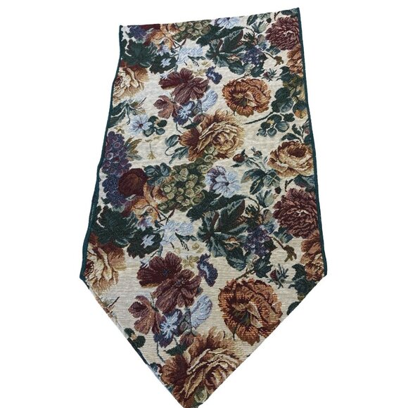 Vintage Style Grannycore Pointed Triangle Tapestry Table Runner Fall Mums 51” - Picture 2 of 5